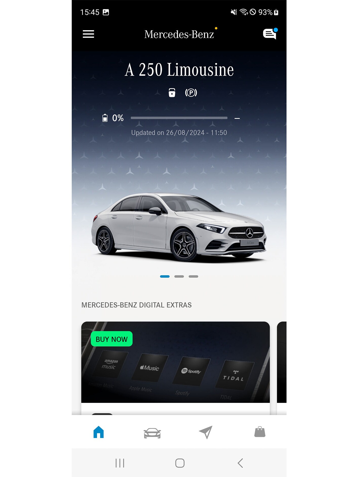 Na smartfonie w menu aplikacji Mercedes-Benz wyświetlane są dostępne funkcje Cyfrowych Dodatków.
