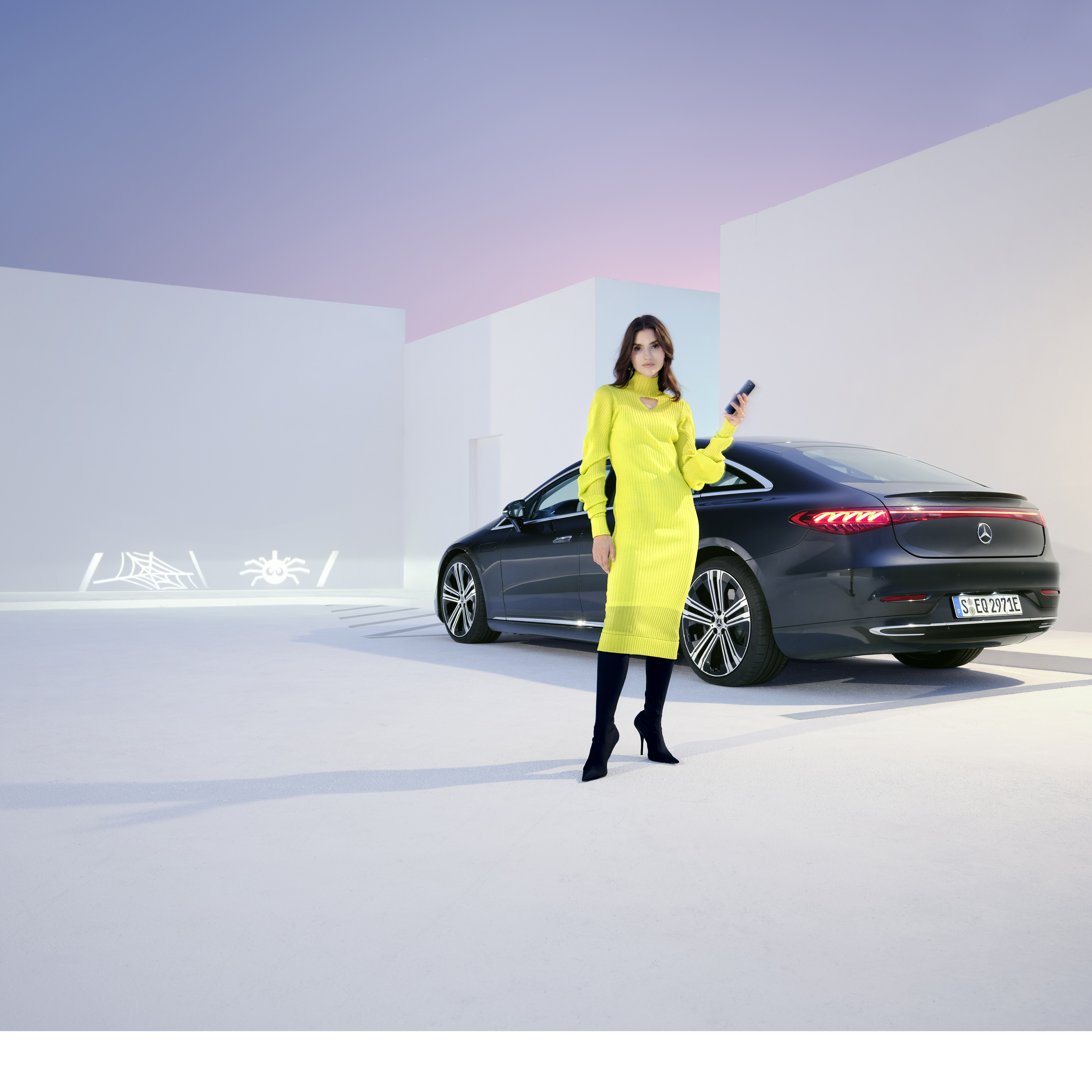 Cyfrowe dodatki Safety i GUARD 360° | Mercedes-Benz Cyfrowe dodatki Safety i GUARD 360° od Mercedes-Benz.