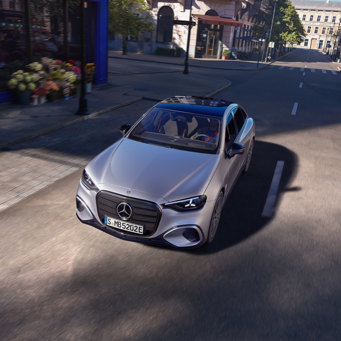 Zupełnie nowy elektryczny Mercedes-Benz Klasy C.
