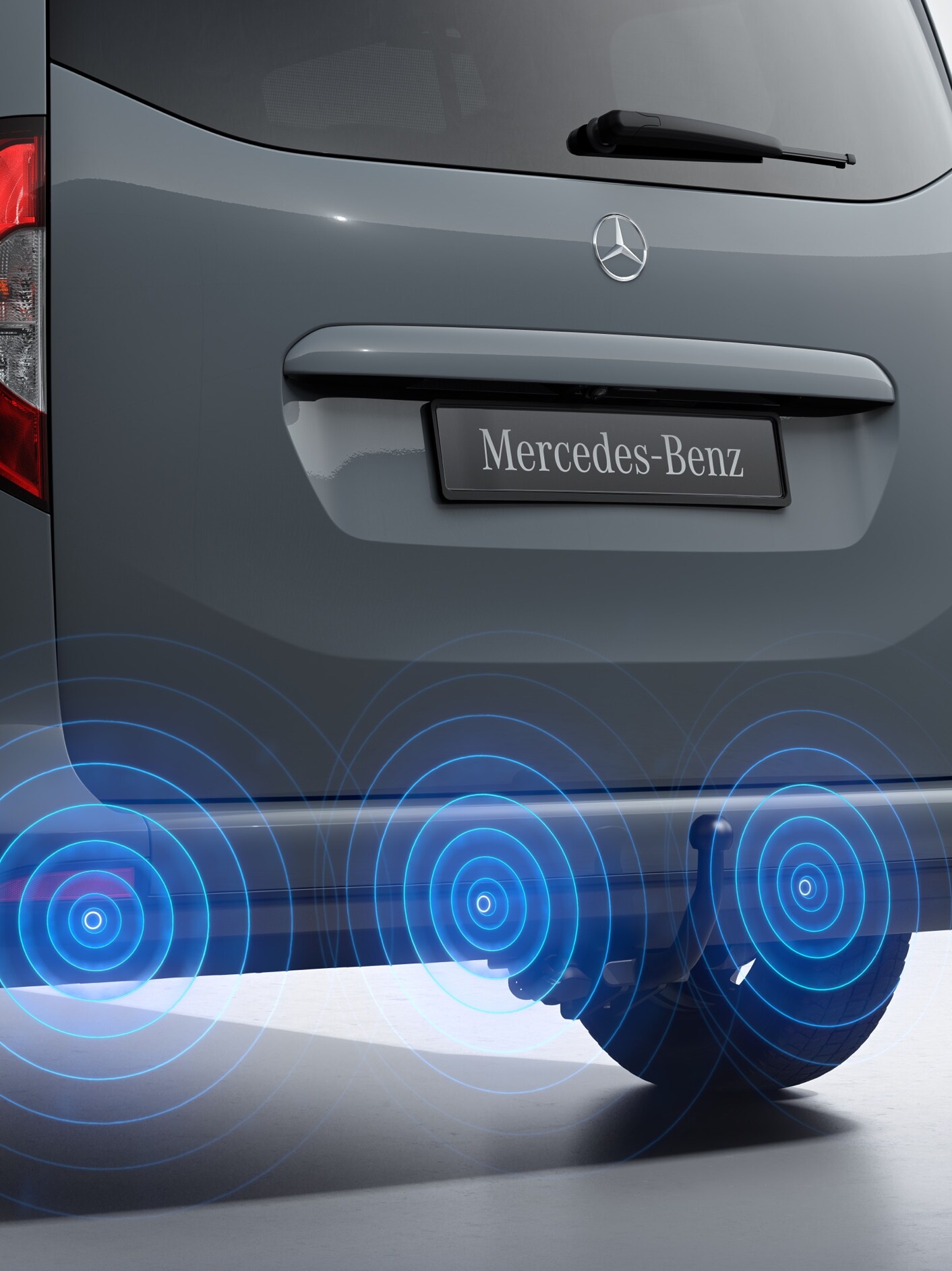 Schematyczna prezentacja systemów wspomagania kierowcy na przykładzie Klasy T.