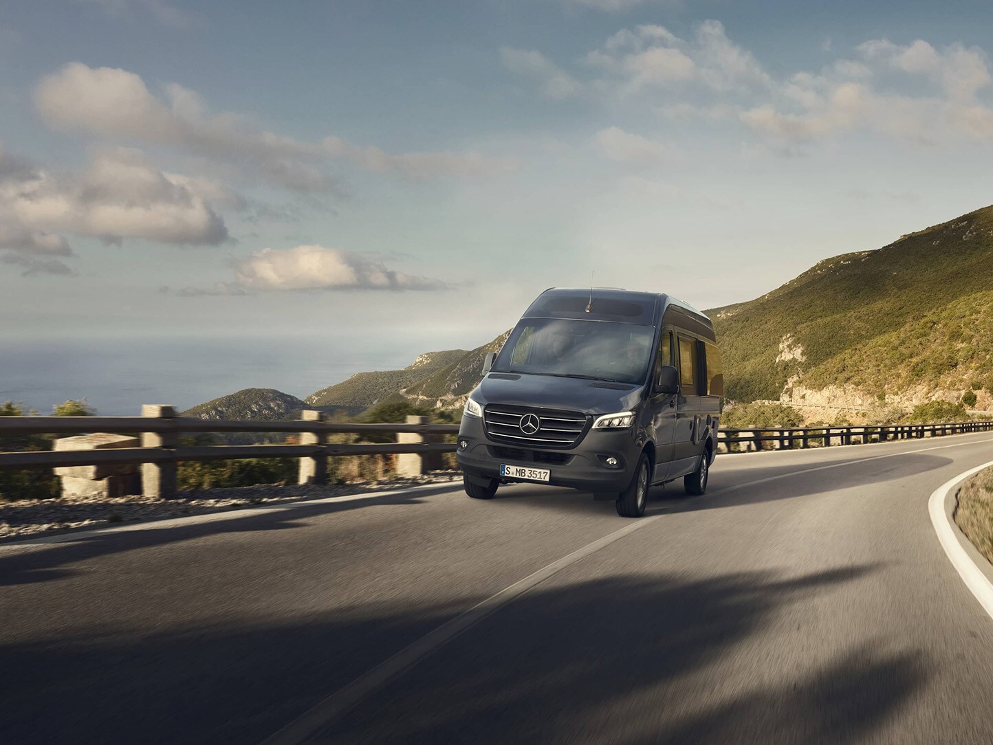 Kamper Mercedes-Benz Sprinter zapewnia najwyższy komfort na drodze