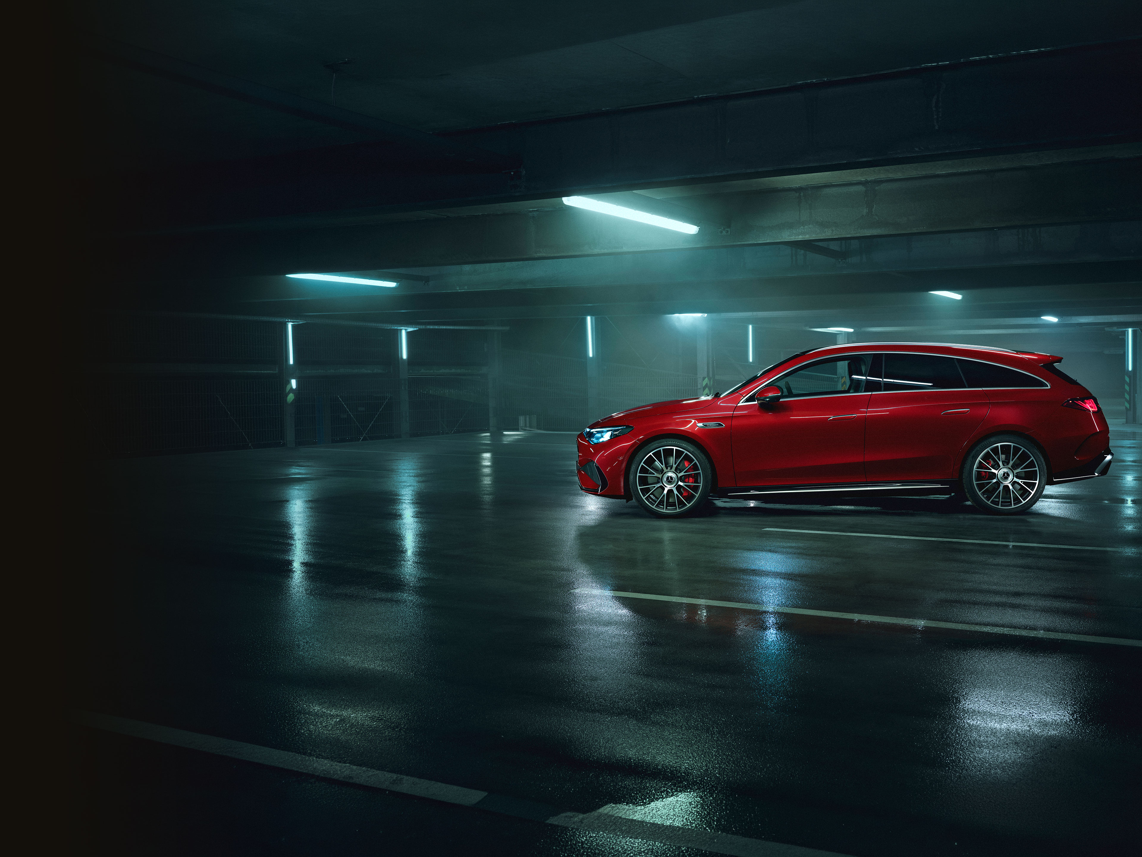 Nadwozie | CLA Shooting Brake | Mercedes-AMG Nadwozie zupełnie nowego Mercedes-AMG CLA 45 4MATIC+ Shooting Brake electric.
