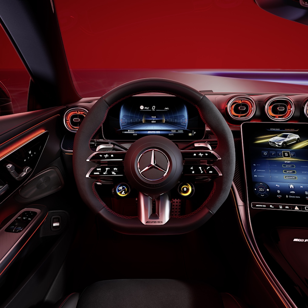 Dynamiczny widok na Mercedes-AMG CLE 53 4MATIC+ Coupé (ujęcie z jazdy).