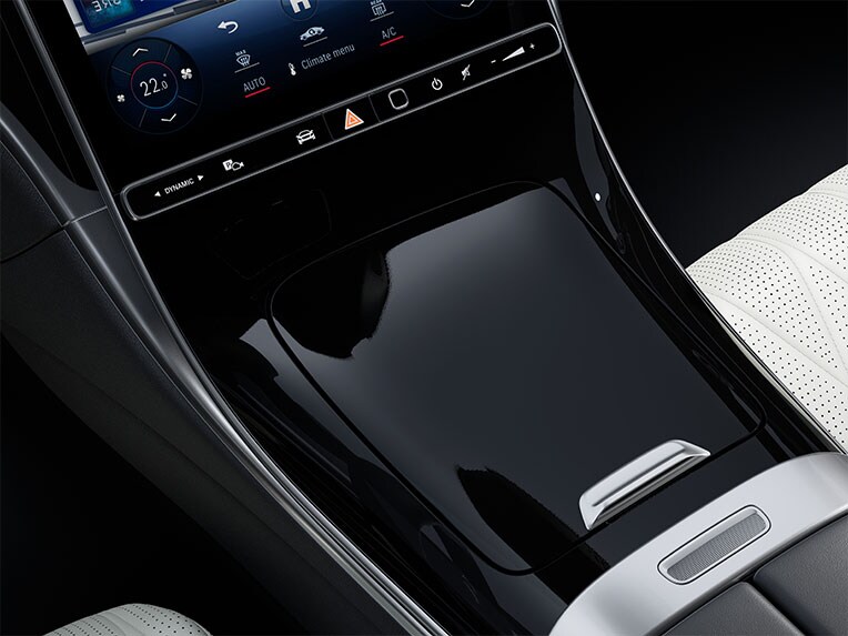 Ilustracja sposobu działania DYNAMIC SELECT w modelu Mercedes-Benz CLE Coupé.
