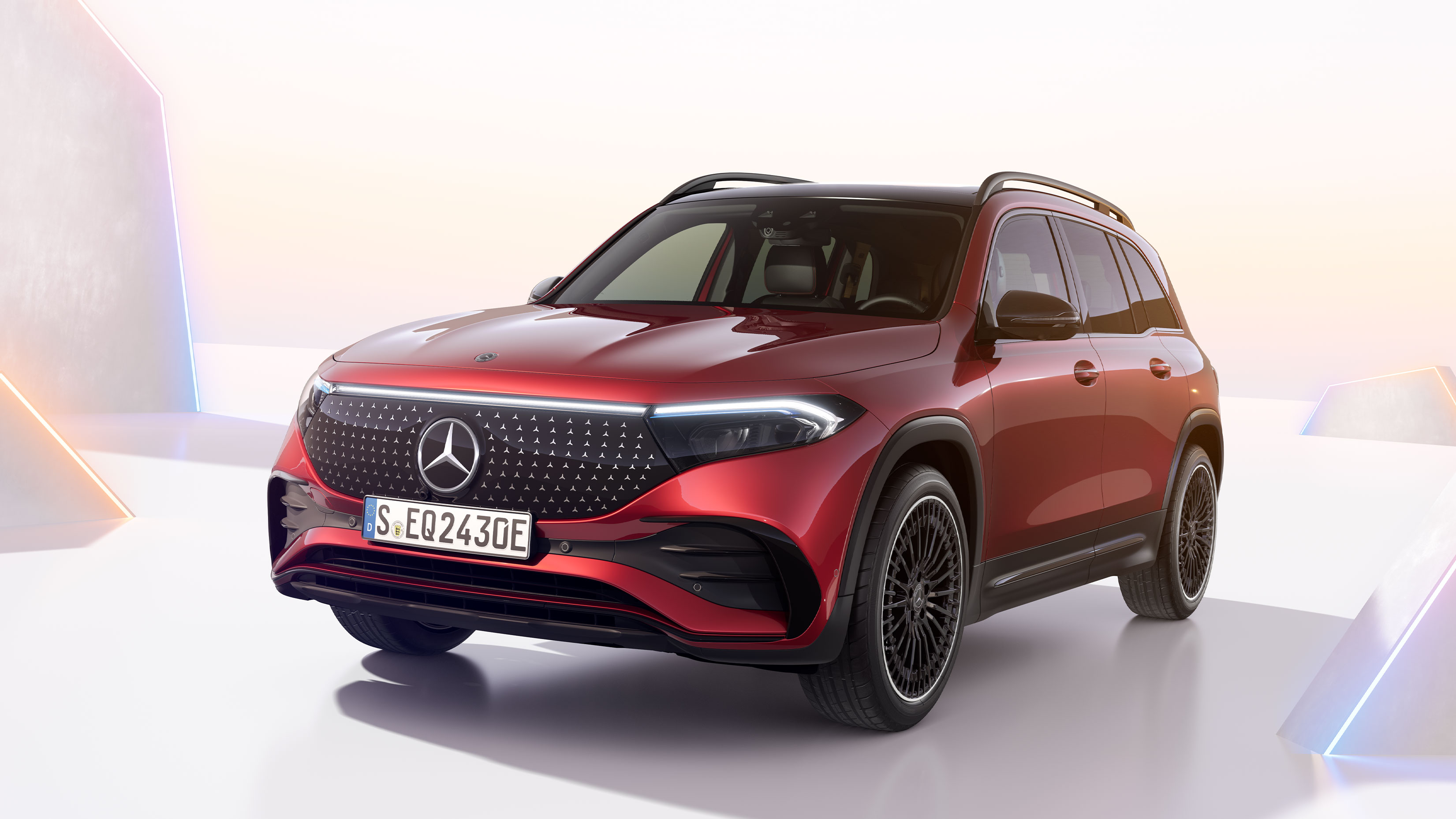 EQB | Mercedes-Benz