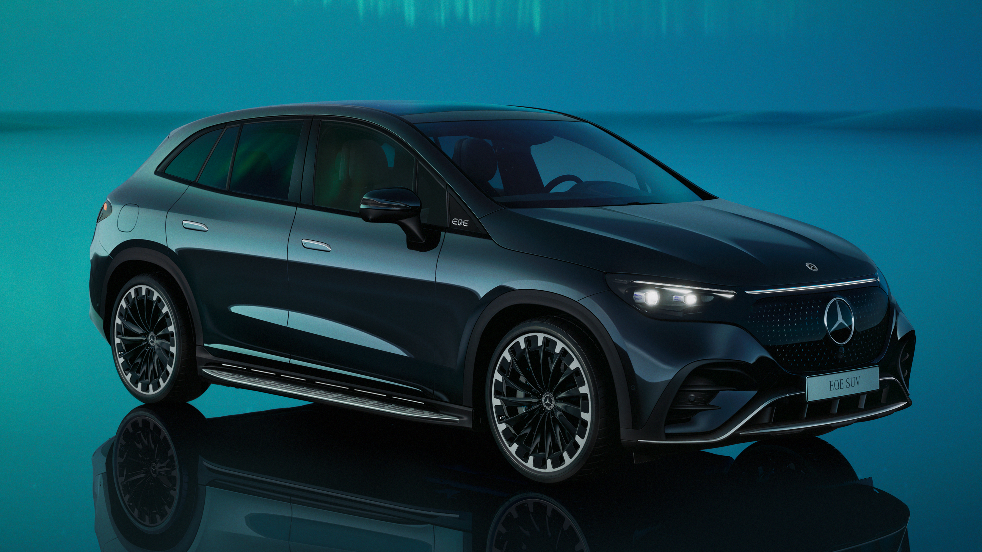 Позашляховик EQE | Mercedes-Benz