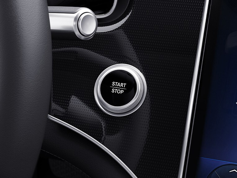 Ilustracja pakietu komfortowego KEYLESS-GO w modelu Mercedes-Benz EQS Limuzyna.