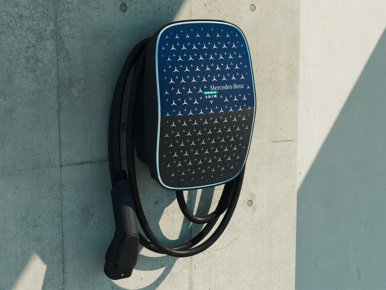 Opcje ładowania dla hybryd plug-in od Mercedes-Benz.