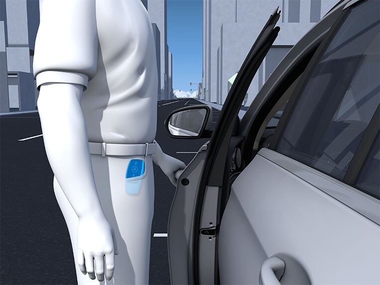 Sposób działania systemu KEYLESS-GO w modelu Mercedes-Benz GLC Coupé.