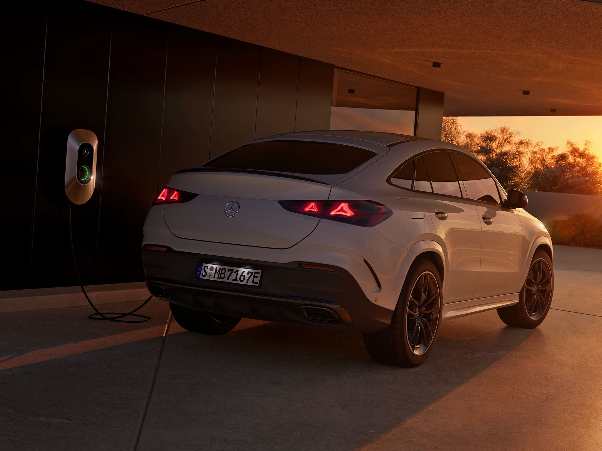 Mercedes-Benz GLE Coupé z napędem hybrydowym plug-in.
