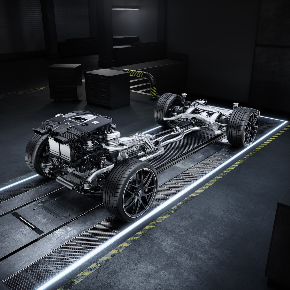 Inny dynamiczny widok modelu Mercedes-AMG GLE SUV (ujęcie podczas jazdy).