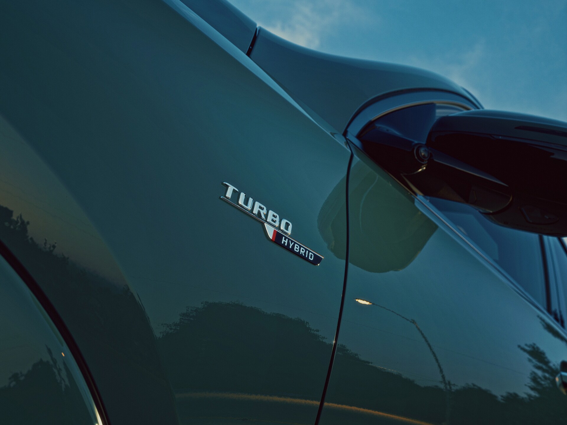 Nowy, hybrydowy Mercedes-AMG GLE 53 4MATIC+ SUV