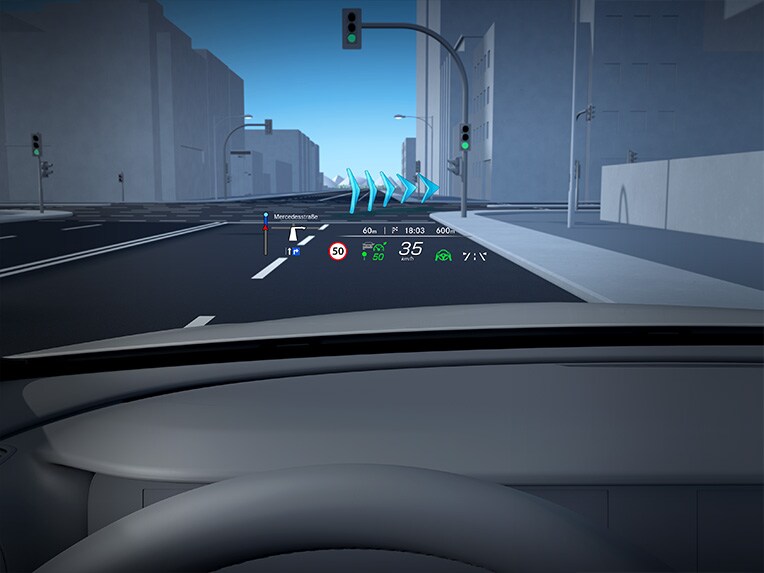 Wyświetlacz head-up MBUX Augmented Reality w Mercedesie-Maybach Klasy S.