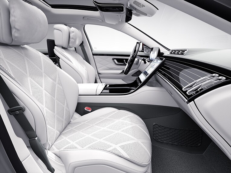 Wnętrze pojazdu Mercedes-Maybach Klasa S z pakietem Exclusive.