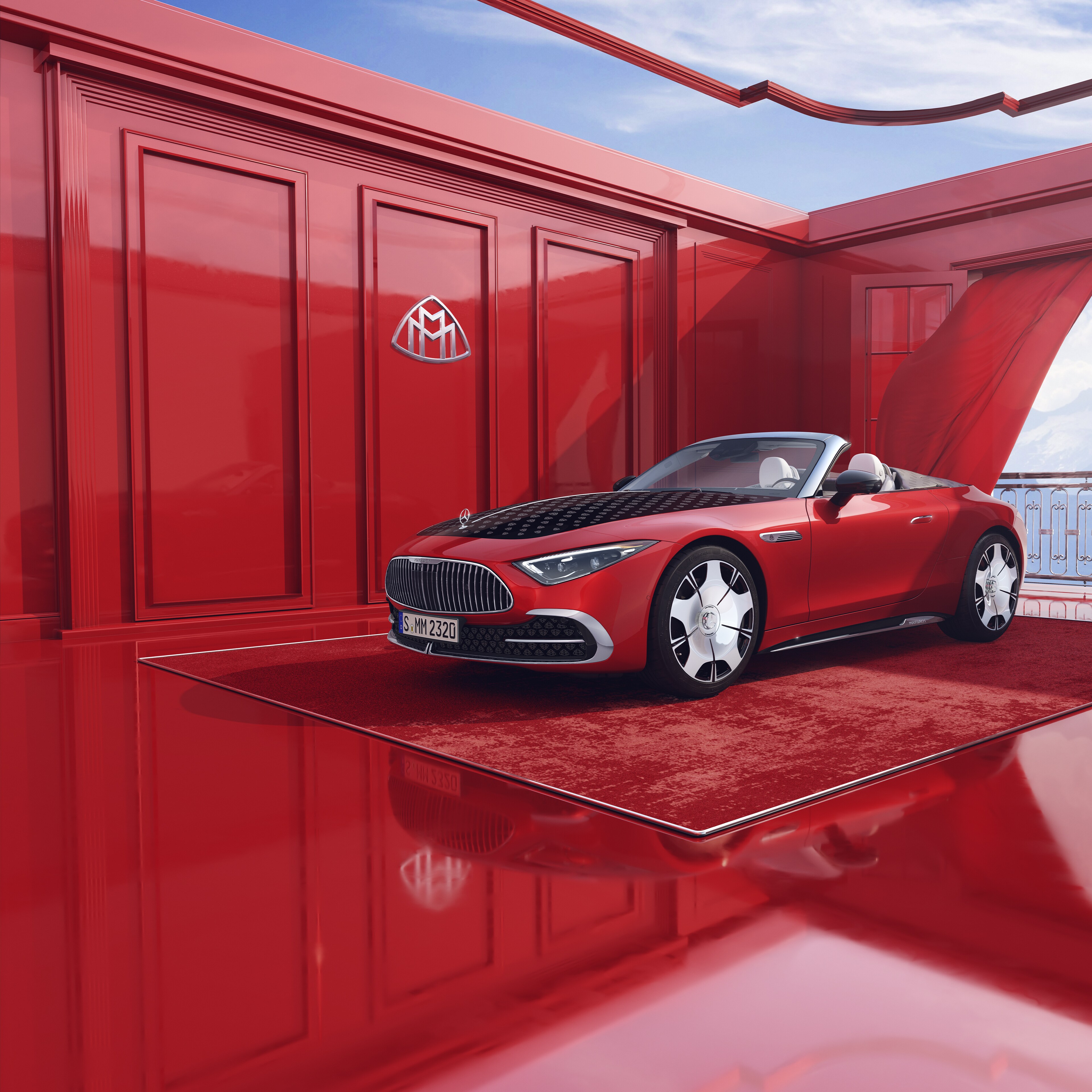 Bok czerwonego Mercedes-Maybach SL Monogram Series.