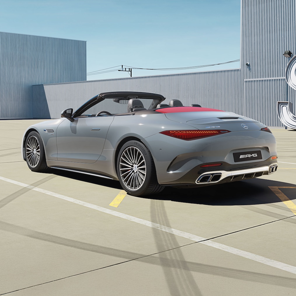 Nadwozie Mercedes-AMG SL Roadster w&nbsp;widoku bocznym.