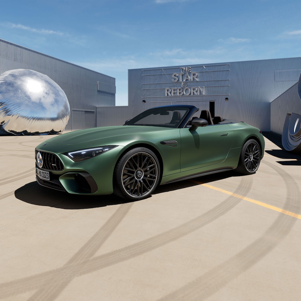 Widok z boku modelu Mercedes-AMG SL 63 S E PERFORMANCE.