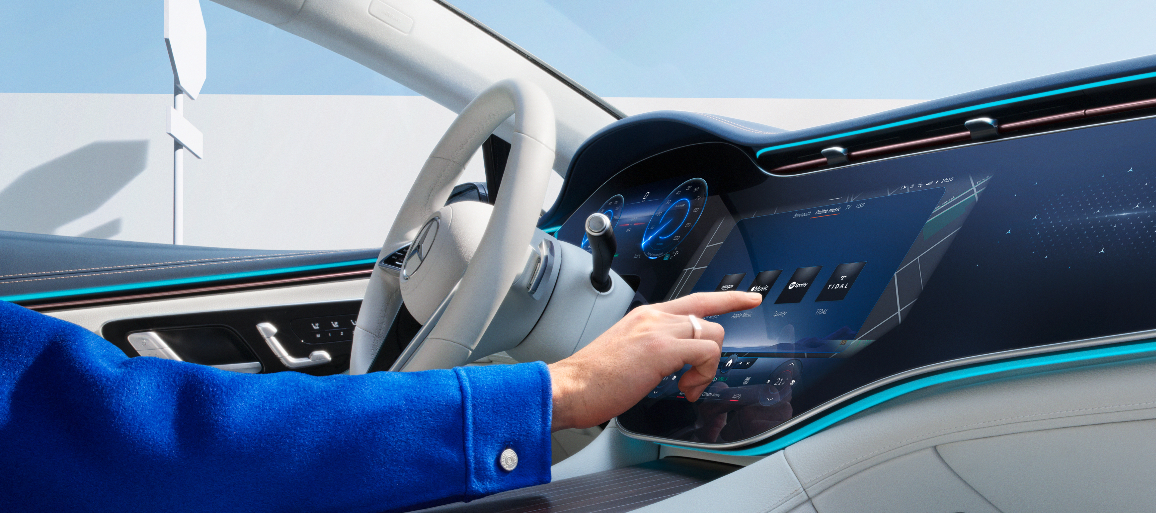 Cyfrowe Dodatki | Mercedes-Benz Wybieranie Cyfrowych Dodatków na ekranie systemu multimedialnego MBUX w Mercedes-Benz.