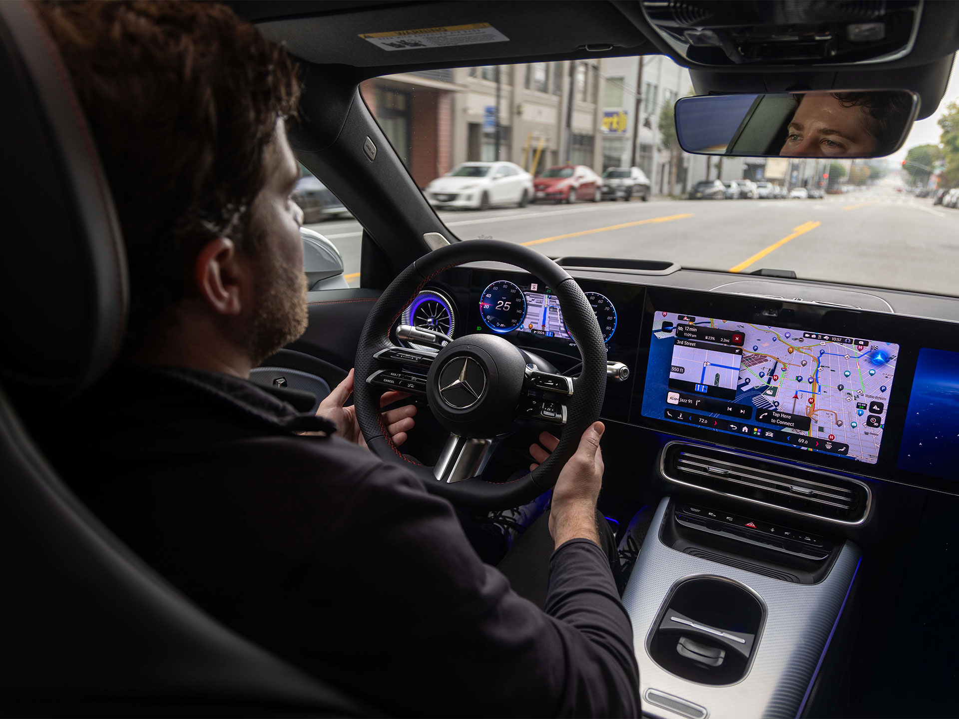 MB.DRIVE | Systemy zautomatyzowanej jazdy i wspomagania | Mercedes-Benz Kokpit pojazdu Mercedes-Benz.