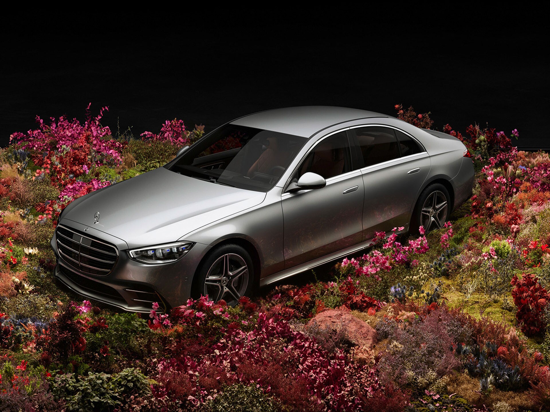 Zdjęcie przedstawiające technologię stojącą za układami napędowymi Mercedes-Benz.