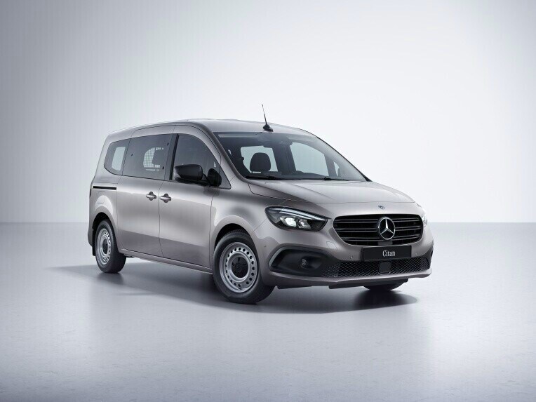 Mercedes-Benz Citan Furgon z linią wyposażenia Mixto.