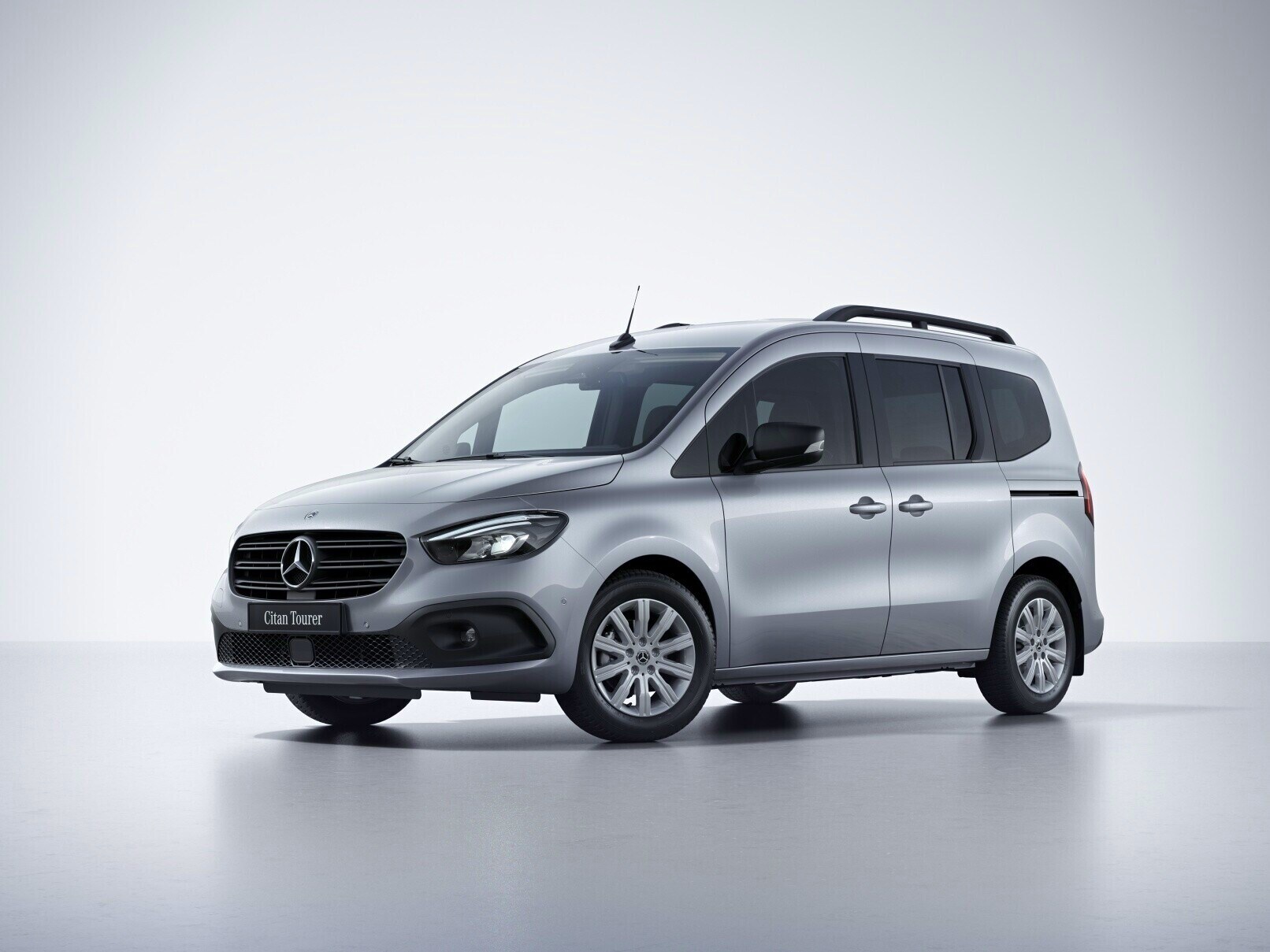 Mercedes-Benz Citan Tourer z linią wyposażenia PRO.
