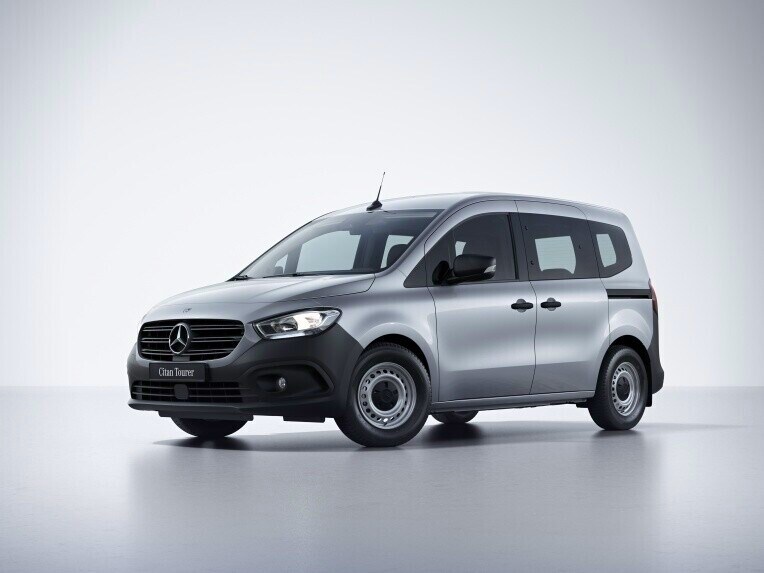 Mercedes-Benz Citan Tourer z linią wyposażenia BASE.