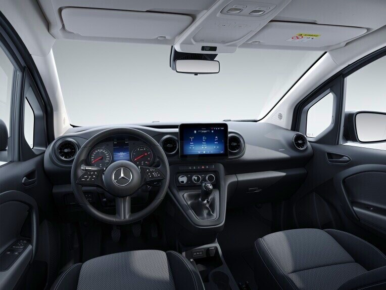 Mercedes-Benz Citan Tourer z linią wyposażenia BASE.