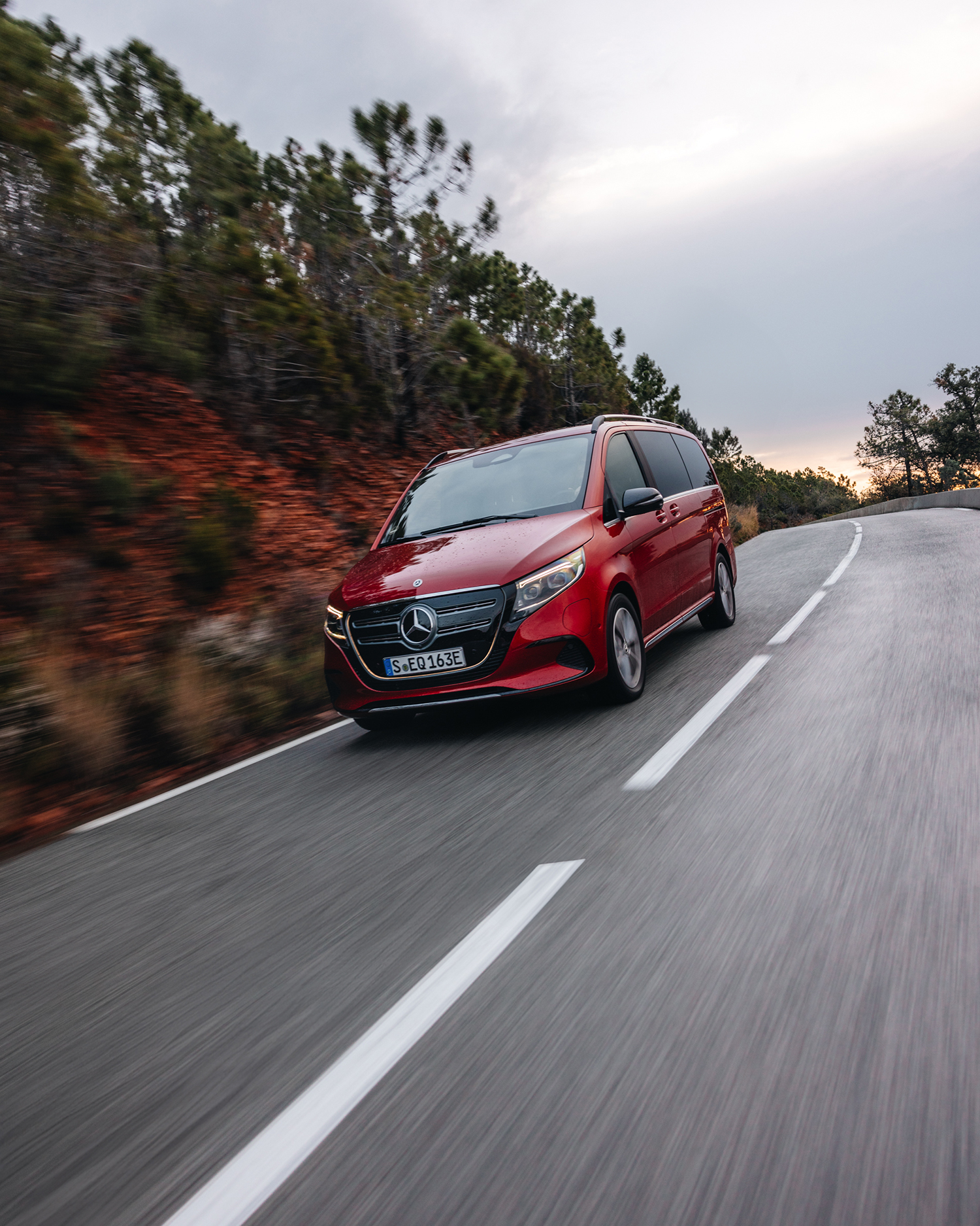 Przegląd modelu | EQV | Mercedes-Benz Nadwozie Mercedesa EQV.