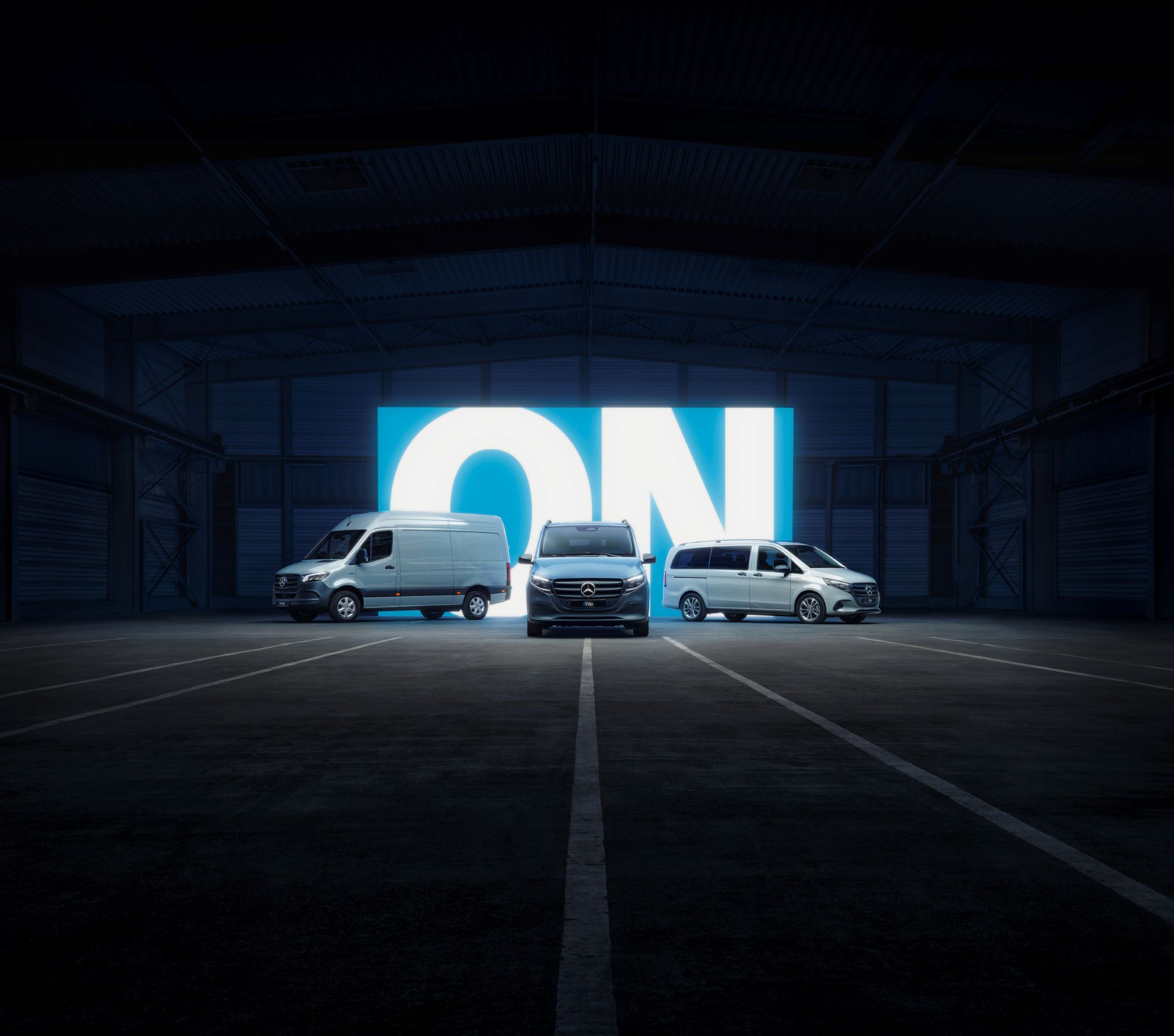 Cechy pojazdu | System multimedialny MBUX | Mercedes-Benz System multimedialny MBUX w elektrycznym samochodzie dostawczym Mercedes-Benz.