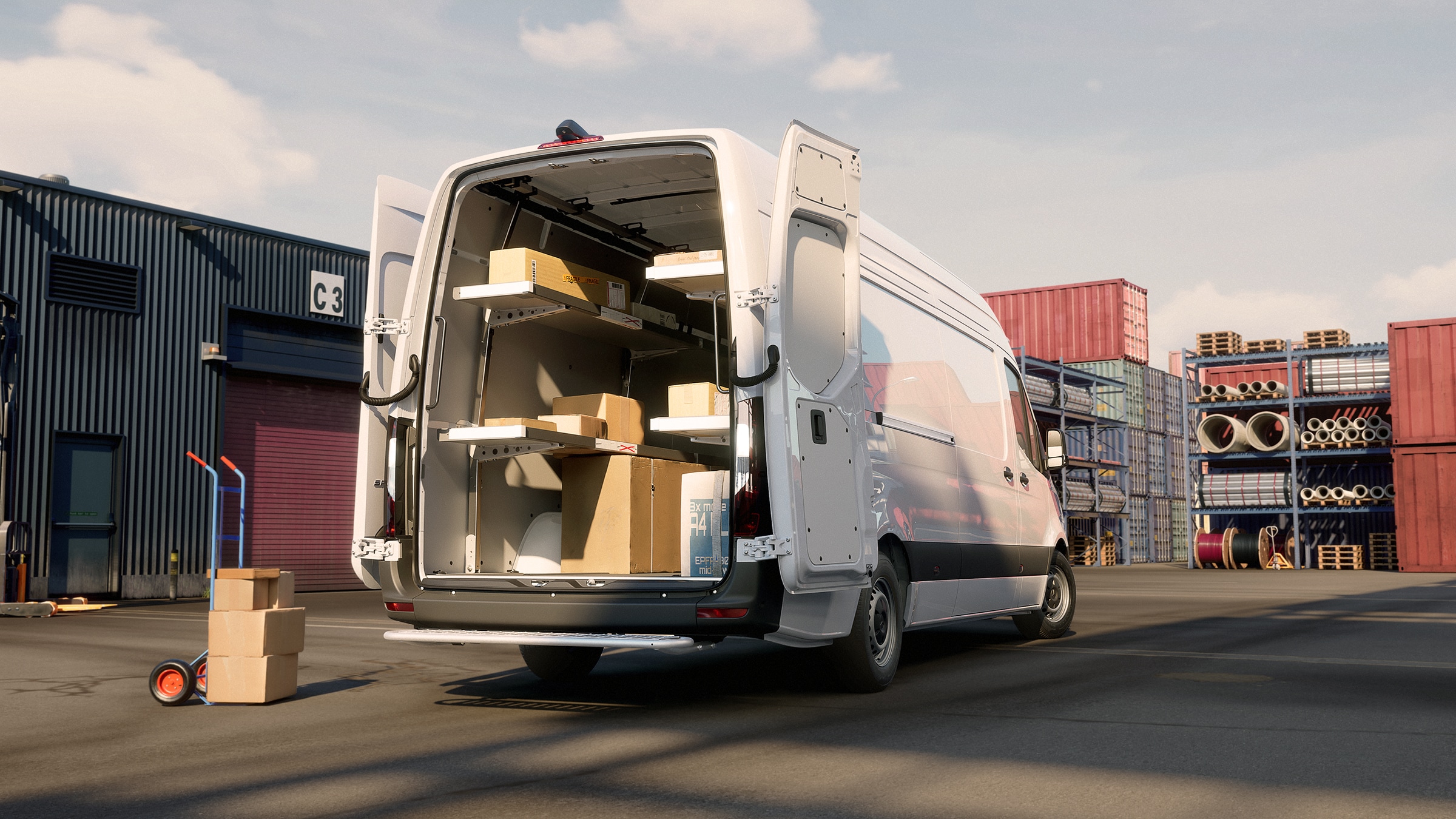 Sprinter Furgon | Wszystkie modele Sprinter | Samochody dostawcze Mercedes-Benz Mercedes‑Benz Sprinter z przemyślanym systemem półek i przestrzeni ładunkowej