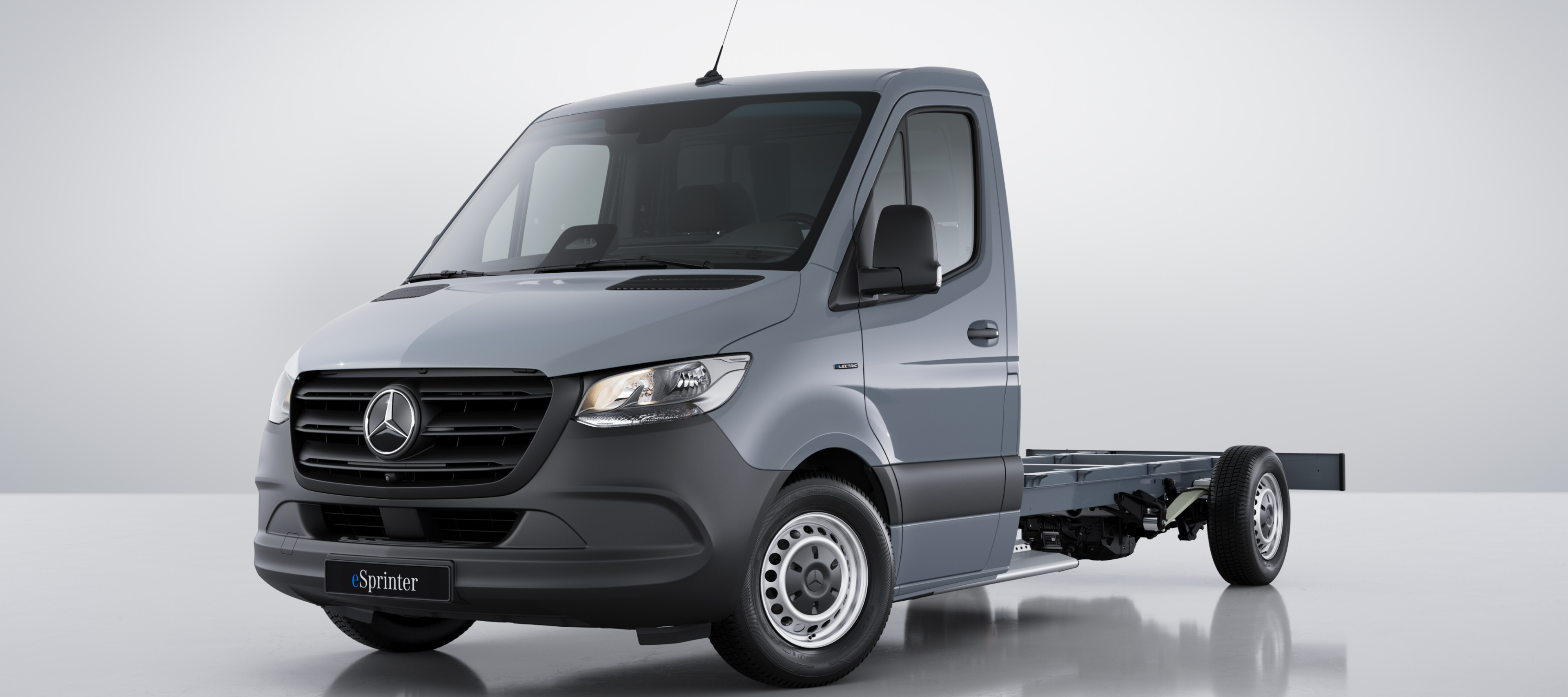 Porównanie pojazdów | eSprinter podwozie do zabudowy | Mercedes-Benz Mercedes-Benz eSprinter z podwoziem do zabudowy.