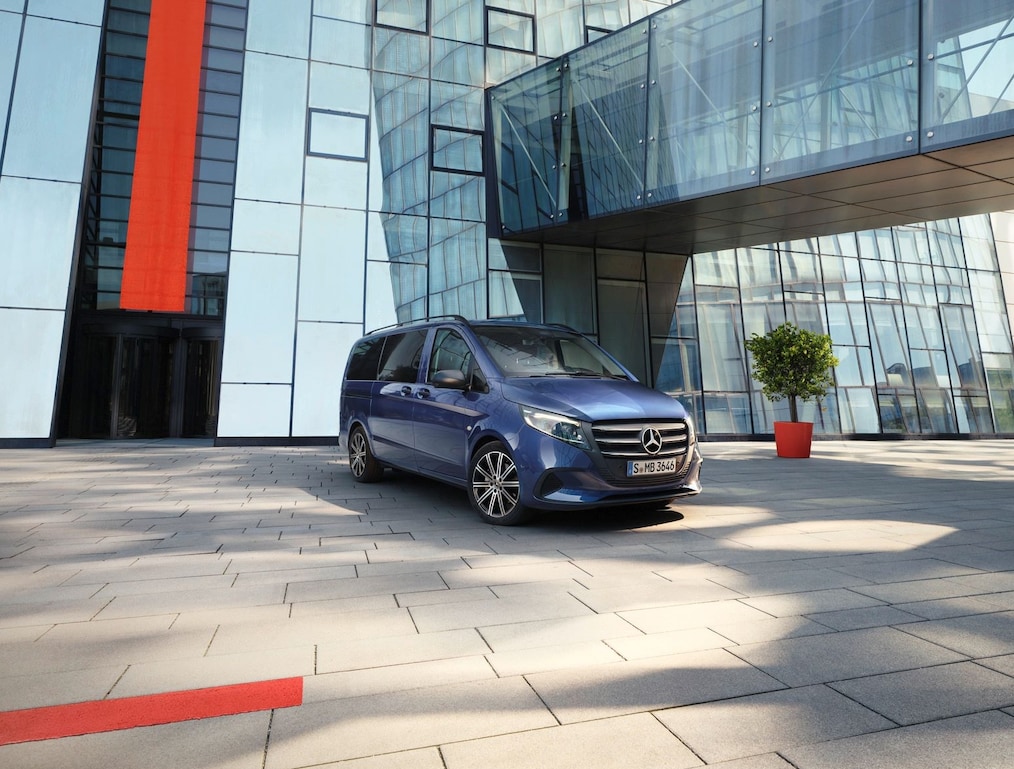Widok z boku modelu Vito Tourer.