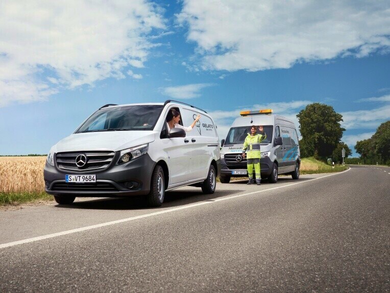 Jeśli Twój pojazd ulegnie awarii, profesjonalny serwis Mercedes-Benz Service24h pomoże Ci dotrzeć do celu.