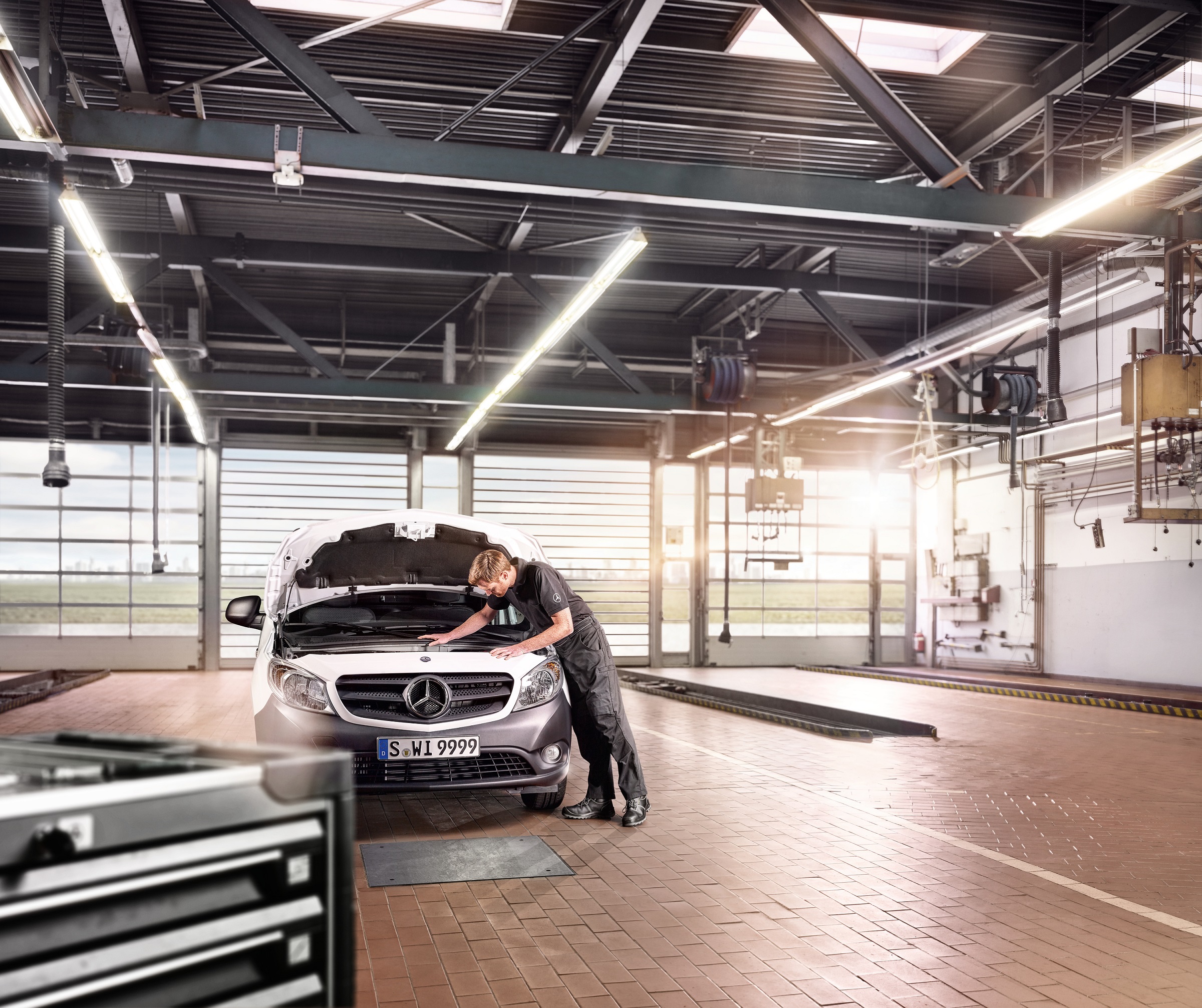 Mercedes-Benz ExpressService | Samochody dostawcze Mercedes-Benz Mercedes-Benz ExpressService