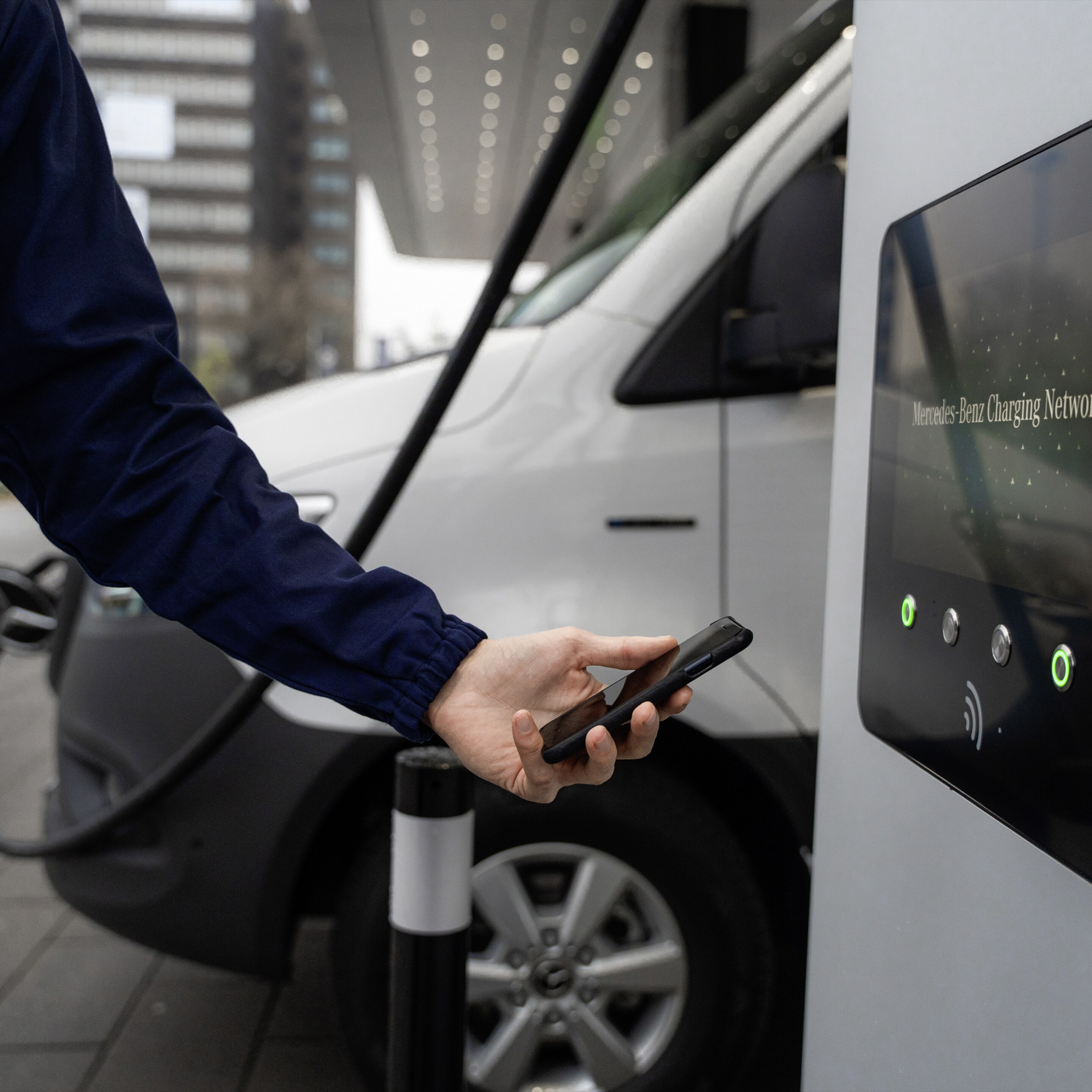 Aplikacja Mercedes-Benz do samochodów dostawczych Mercedes-Benz.