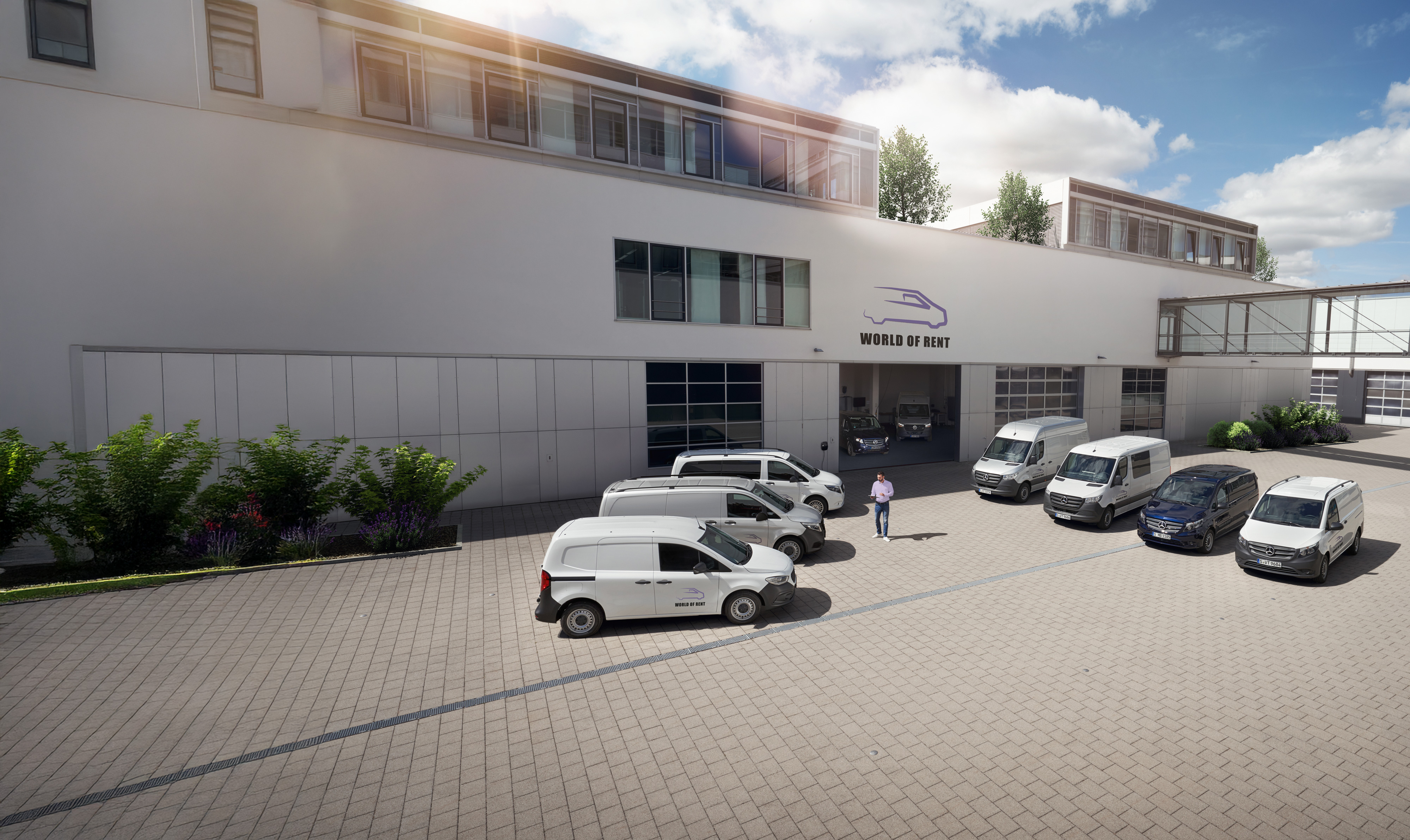 Mercedes-Benz | Usługi flotowe | Doradztwo Flota pojazdów Mercedes-Benz przed budynkiem firmy.