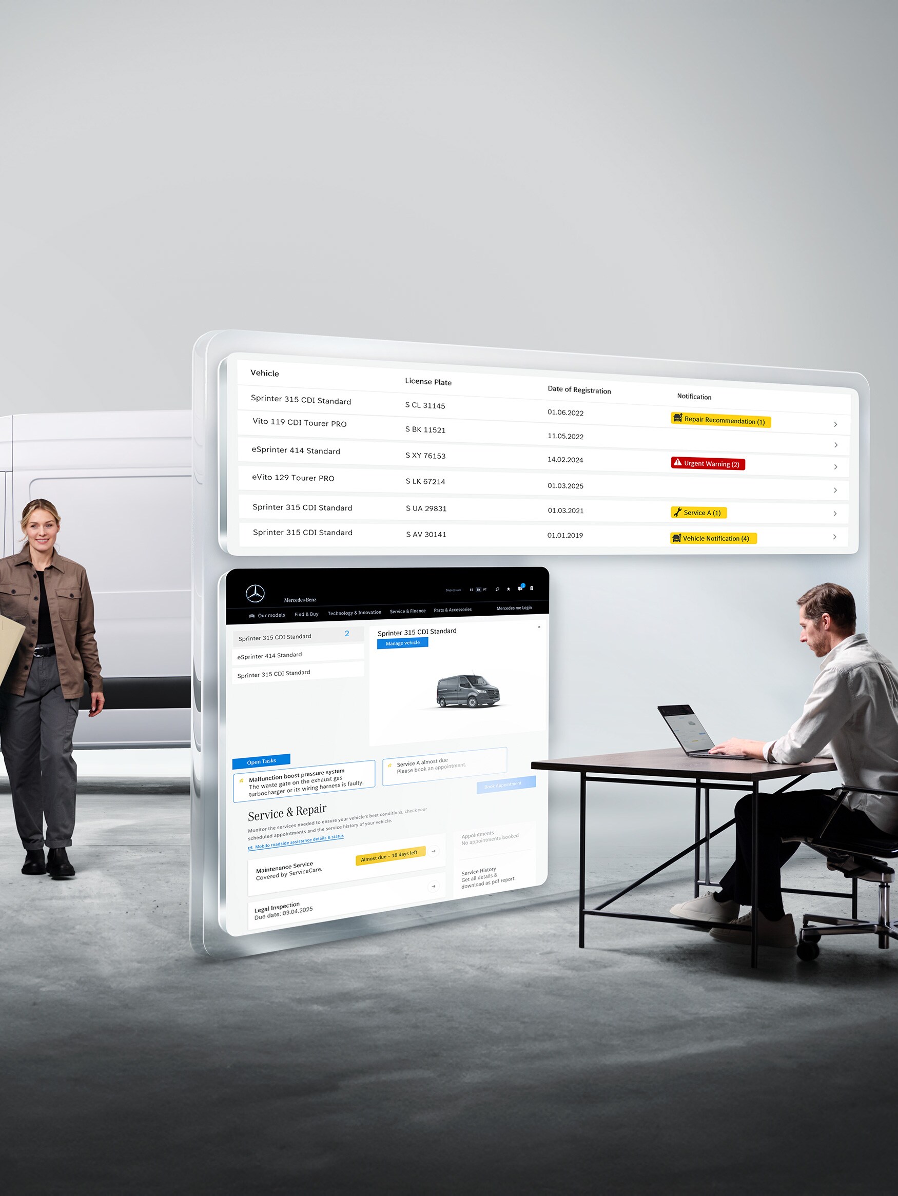 Mężczyzna monitoruje flotę samochodów dostawczych na laptopie, korzystając z Mercedes-Benz Van Uptime Monitor dla maksymalnej dostępności.