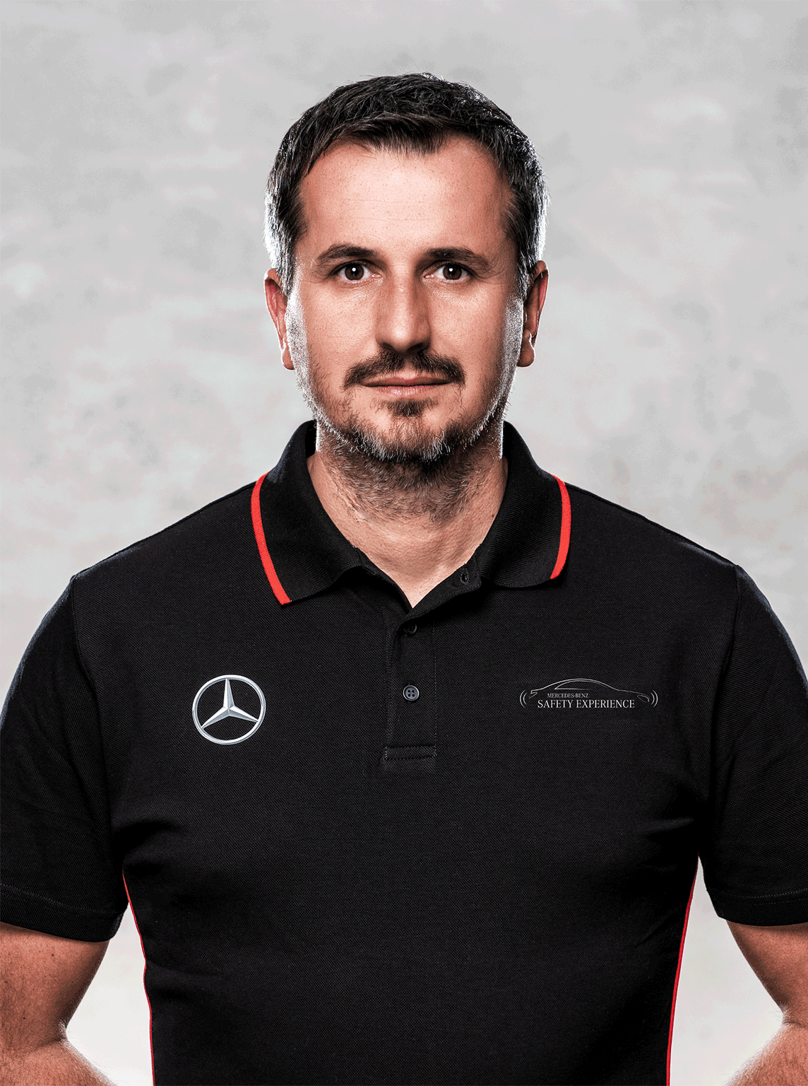 Robert Hundla Robert Hundla