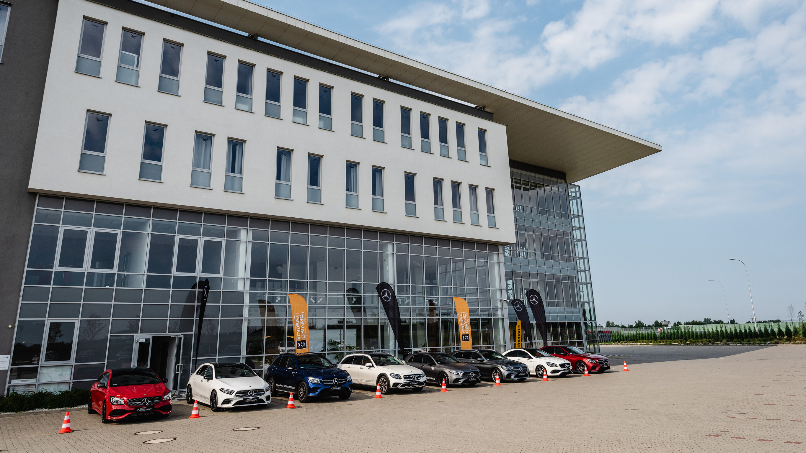 Safety Experience - Autodrom Jastrząb Safety Experience - Autodrom Jastrząb