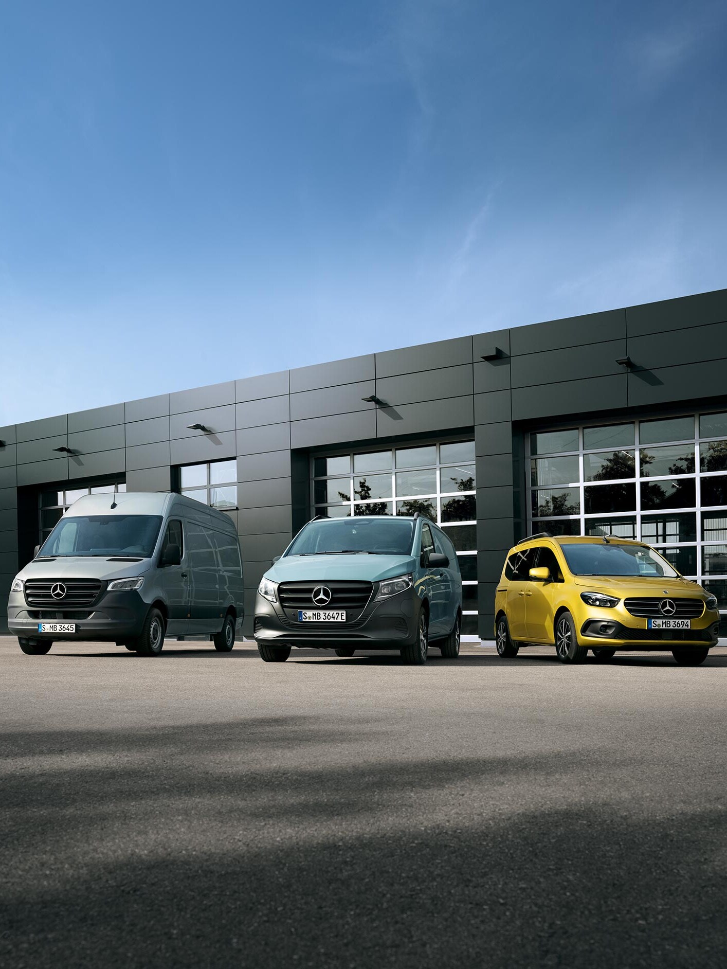 W Van ProCenter możesz otrzymać pojazdy, takie jak Mercedes-Benz Citan Furgon, dostosowane do potrzeb Twojej branży.