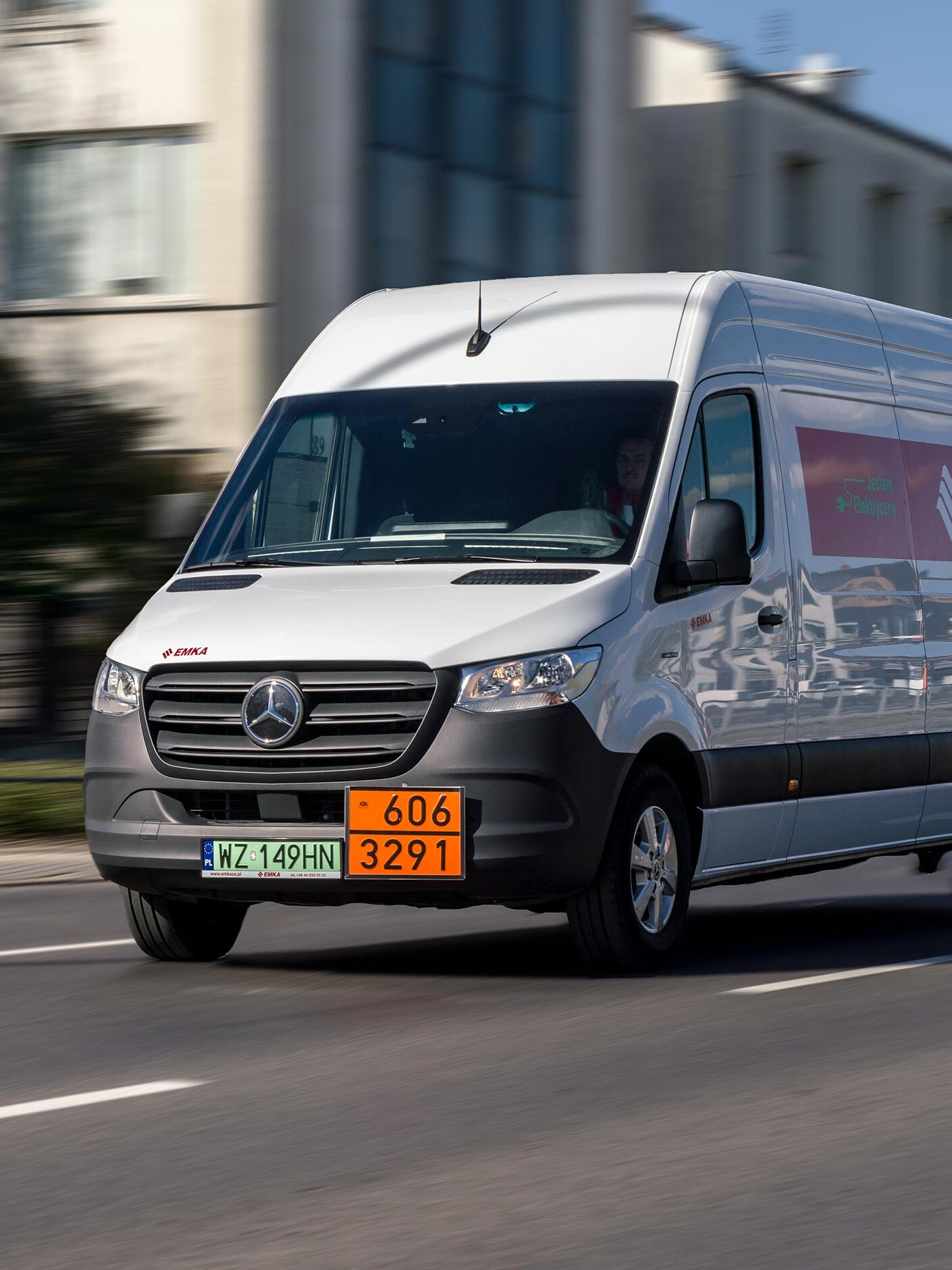 eSprinter w Emka S.A. – zielony transport odpadów medycznych