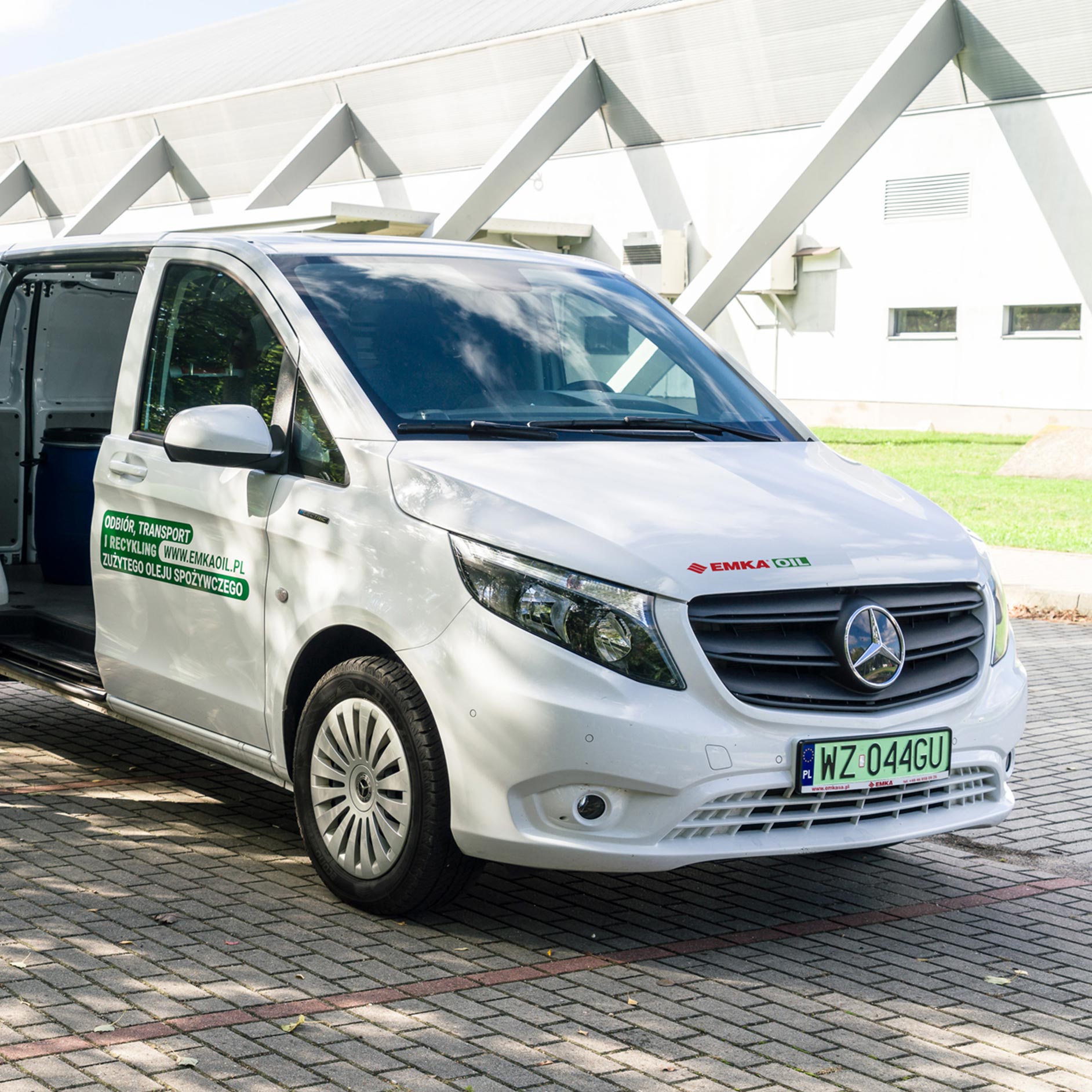 eSprinter w Emka S.A. – zielony transport odpadów medycznych eSprinter w Emka S.A. – zielony transport odpadów medycznych