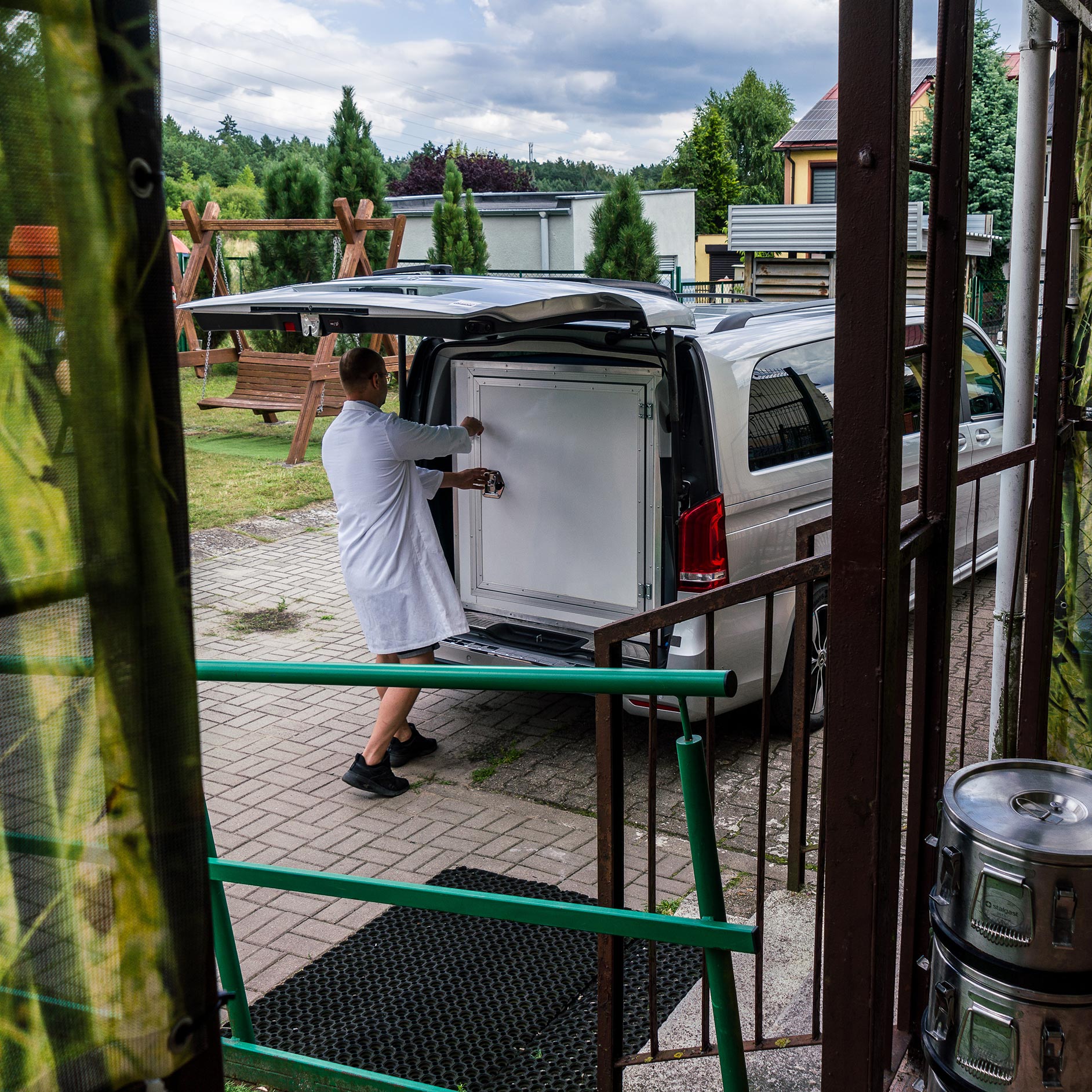 Mercedes-Benz EQV w ośrodku rehabilitacji Neuron Mercedes-Benz EQV w ośrodku rehabilitacji Neuron